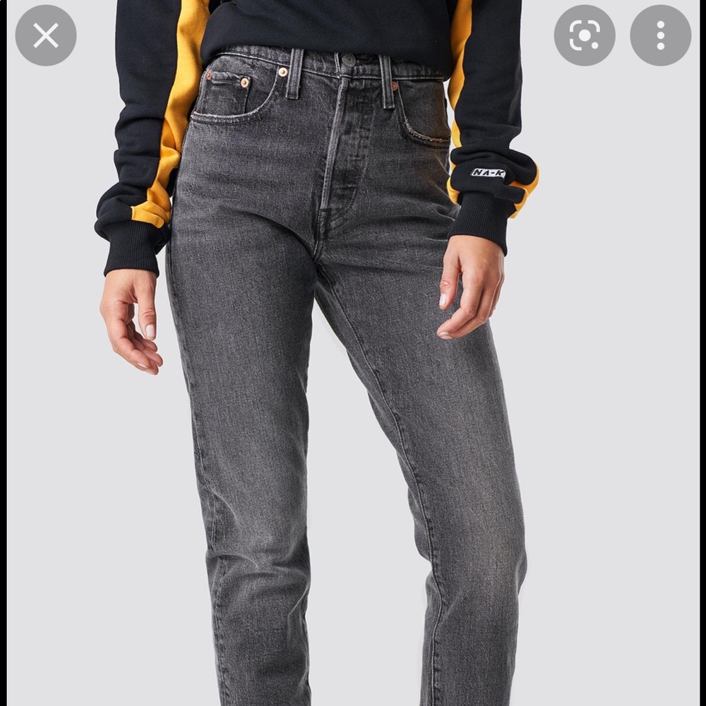 501 Skinny in Gray